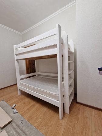 Кровать детская двухярусная