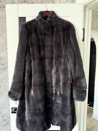 Продаю шуба 
Натуральный норковый