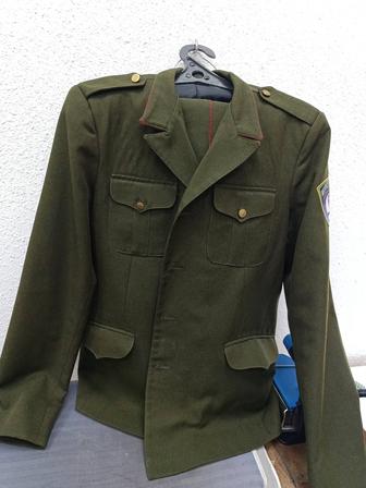 Продам кадетский костюм