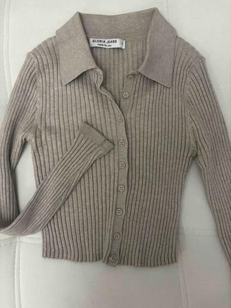 продам все кофты по 1000тг