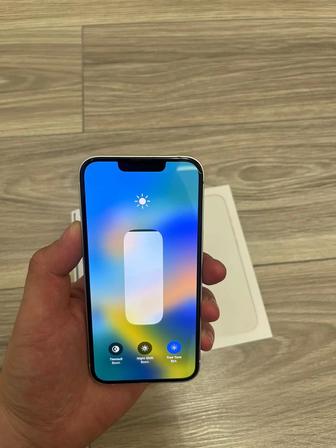 iPhone 13 128GB, отличное состояние, АКБ 74%