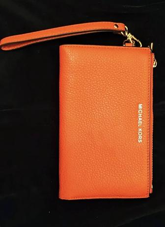 Кошелёк неношенный кожанный Michael Kors