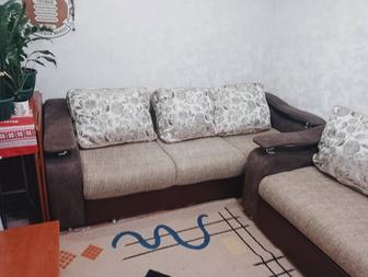 Продам диван тройку