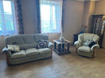 Продам диван с креслом