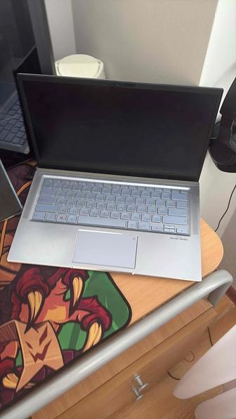 Продам ASUS ZenBook 14 компактный, быстрый, идеален для учёбы/офиса