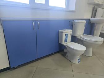 Тумбы витрины шкаф 2 шт