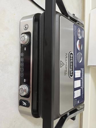 Продам грильницу Delonghi