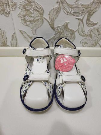 Детские сандалии ортопедические для девочек