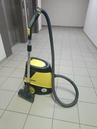 Пылесос с аквафильтром Karcher DS 5600