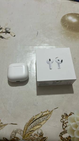 AirPods