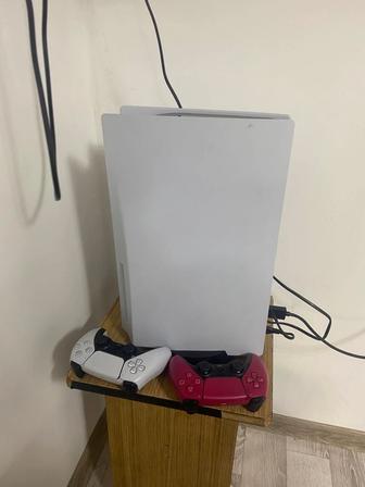 Продается Sony Play Station 5