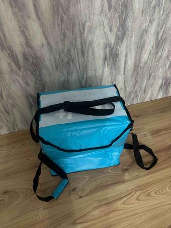 Продам термосумку вольт новая