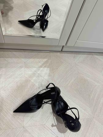 Продам черные, кожаные туфли ZARA, р37