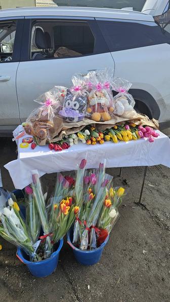 Тюльпаны к 8 марта