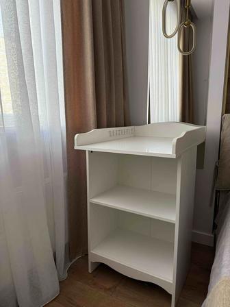 Пеленальный столик