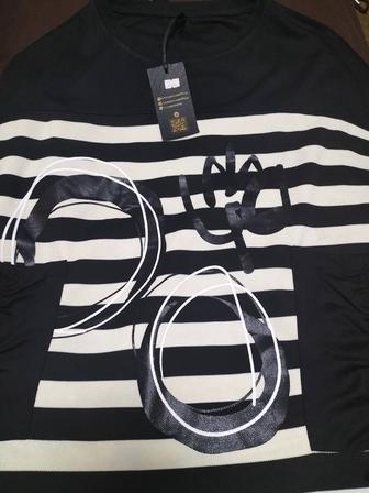 Продам кофту Турция новая 50-58
