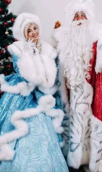 Новогодняя шоу-программа Деда Мороза и Снегурочки.