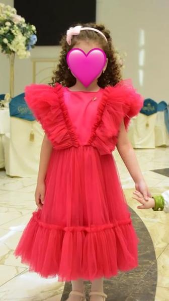 Продам детское платье