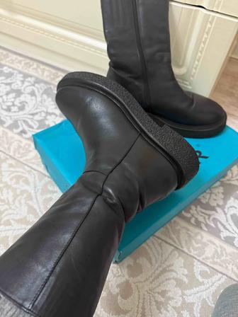 Продам сапоги