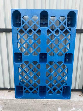 Пластиковые поддоны паллеты