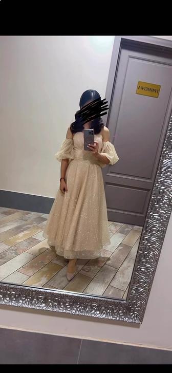 Платье миди, сверкающее , бежевое