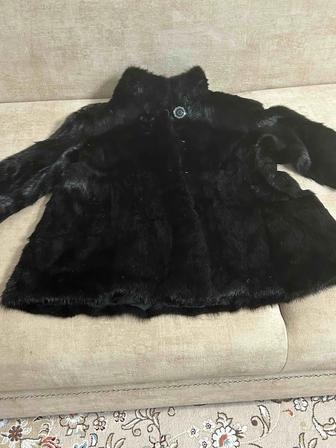 Продам полушубок из норки
