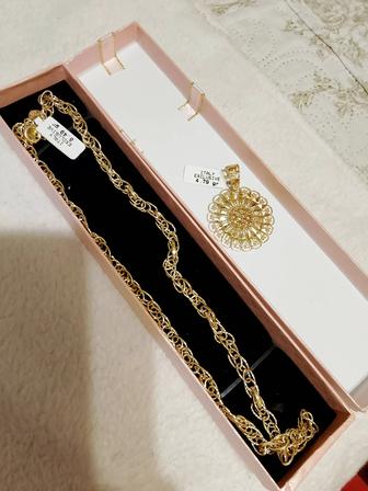 Цепочка с кулоном золотая