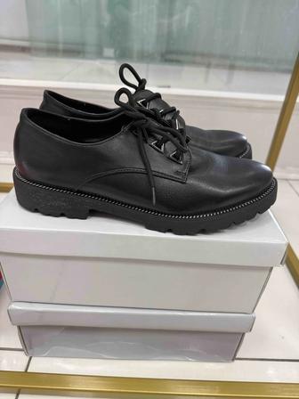 Полуботинки со шнурками