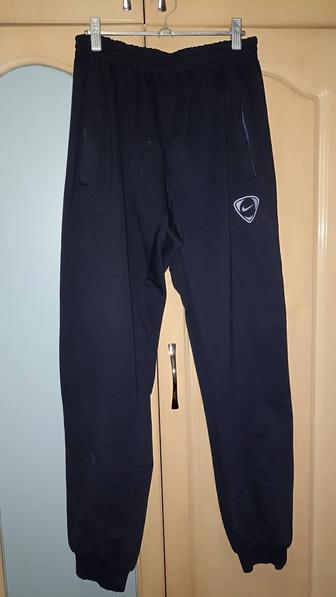 Продам куртки