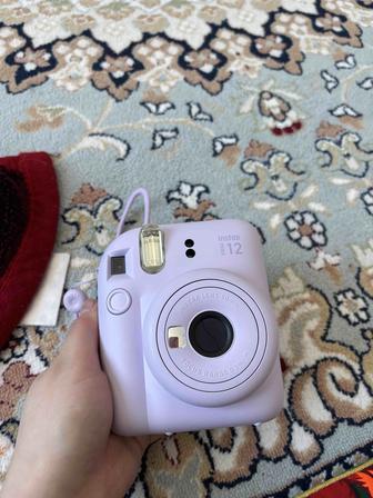 Продам камеру instax