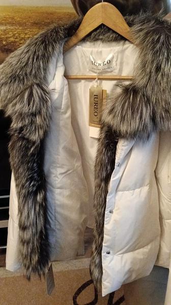 Зимняя новая куртка парка наполнитель гусиный пух воротник песец на54/56