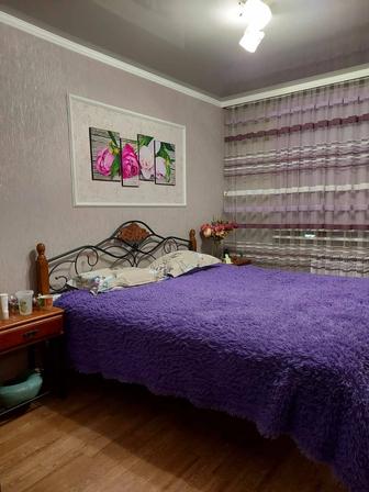 Продам Двуспальная кровать Garda 2R () с тумбами