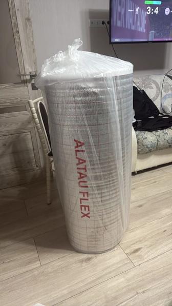 Продаю строительный утеплитель новый 50 м, хорошо подойдет для цветов