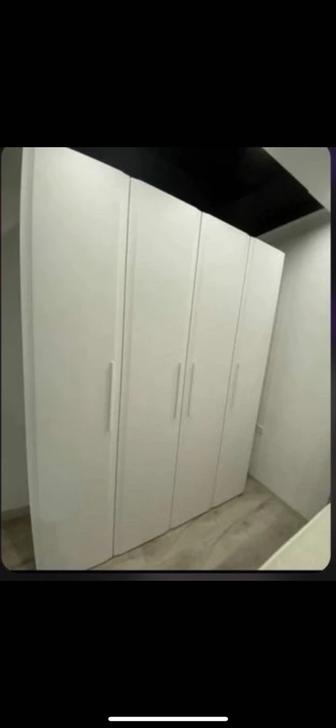 Шкаф в идеальном состоянии. От российского производителя «Дятьково».