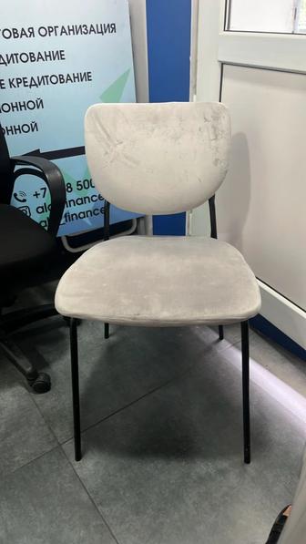 Стулья