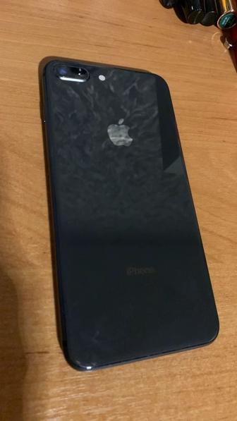 Продам iPhone 8 Plus