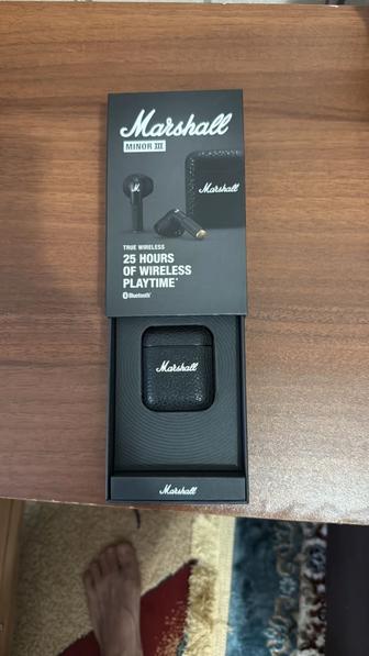 Продам наушники Marshall 3