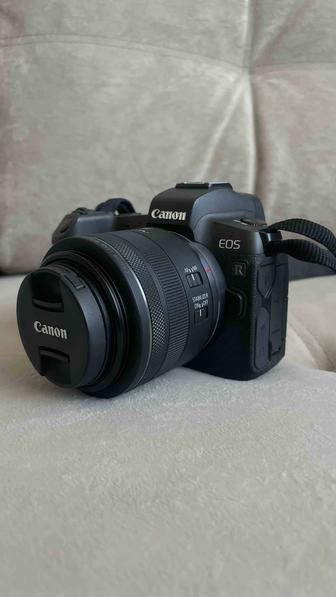 Продам фотоаппарат canon r