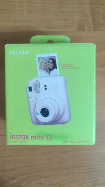 Instax mini 12 моментальный фотоаппарат