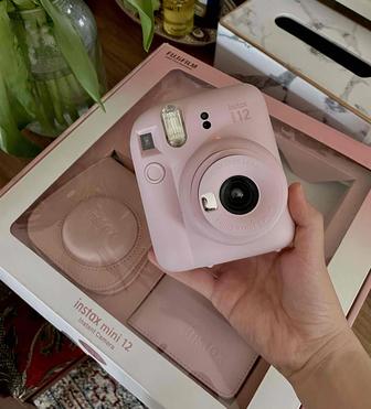 Продам InstaX Mini 12