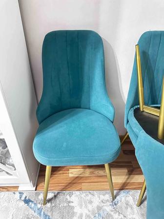 Стулья почти новые