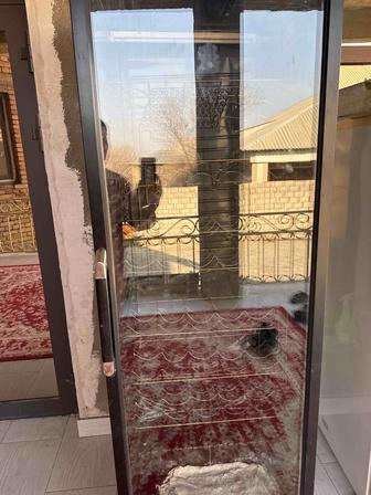 Витринный холодильник