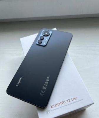 СРОЧНО ПРОДАМ Xiaomi 12 Lite