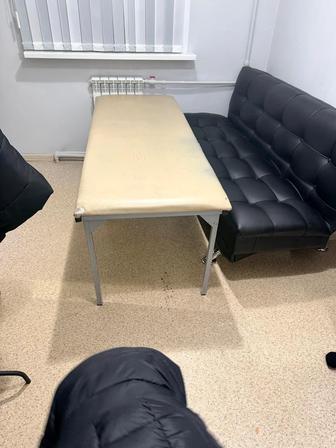 Продам кушетку