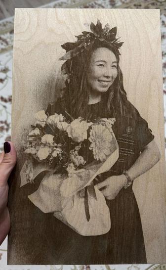 Фотография на дереве