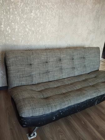 Продам диван