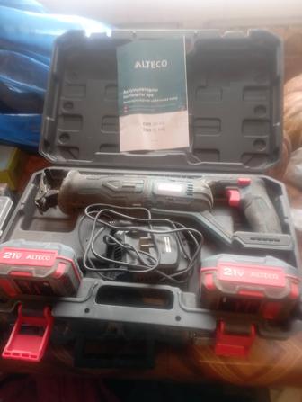 Строительные инструменты продам срочно.