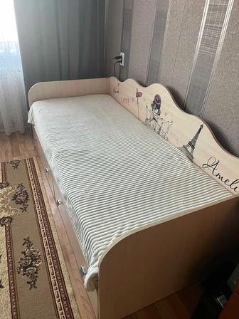 Продается детская кровать !!