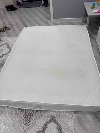 Отдам бесплатно матрас