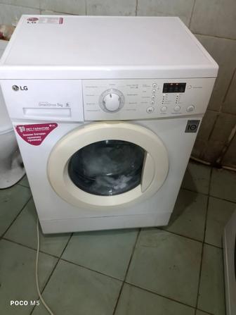 Продается стиральная машина Lg 5 кг